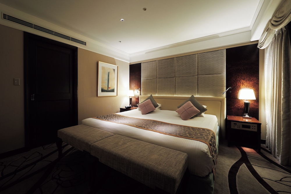 エグゼクティブフロア タワースイート 禁煙 (朝食&エグゼクティブフロア特典あり) | ロイヤルパークホテル