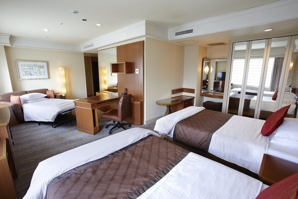 デラックストリプル 禁煙 | ロイヤルパークホテル