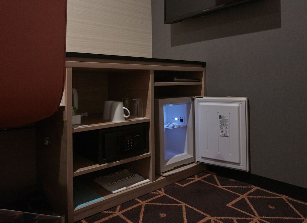 26th-32th セミダブル禁煙 高層階 客室の設備とサービス1 | サンシャインシティプリンスホテル