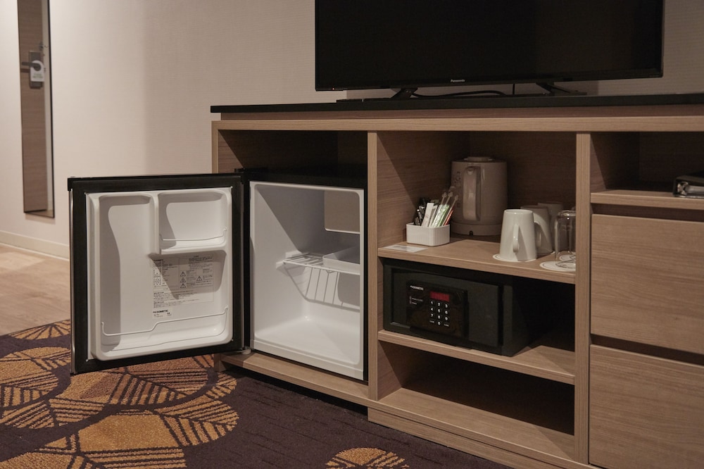 26th-32th デラックスツインルーム 禁煙 高層階 客室の設備とサービス1 | サンシャインシティプリンスホテル