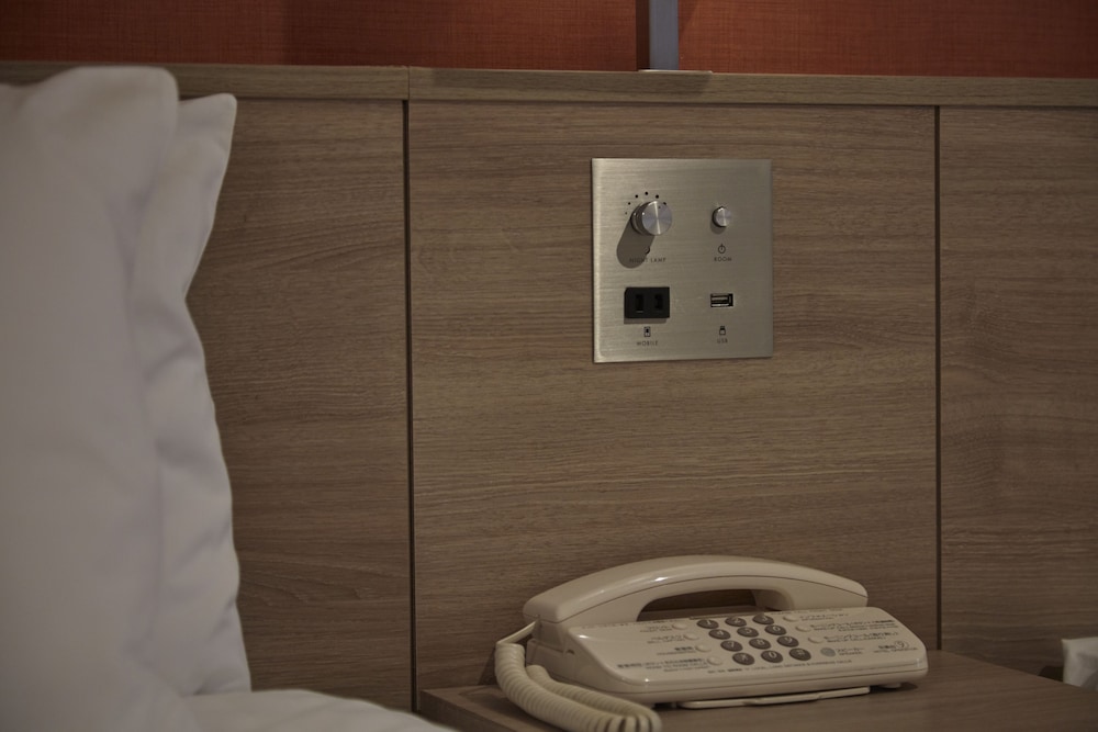 10th-24th ツインルーム 禁煙 客室の設備とサービス1 | サンシャインシティプリンスホテル