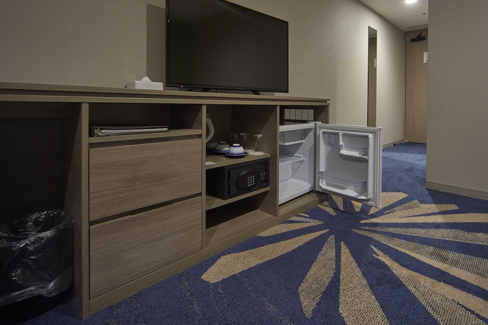 10th-24th デラックスツインルーム 禁煙 客室の設備とサービス2 | サンシャインシティプリンスホテル