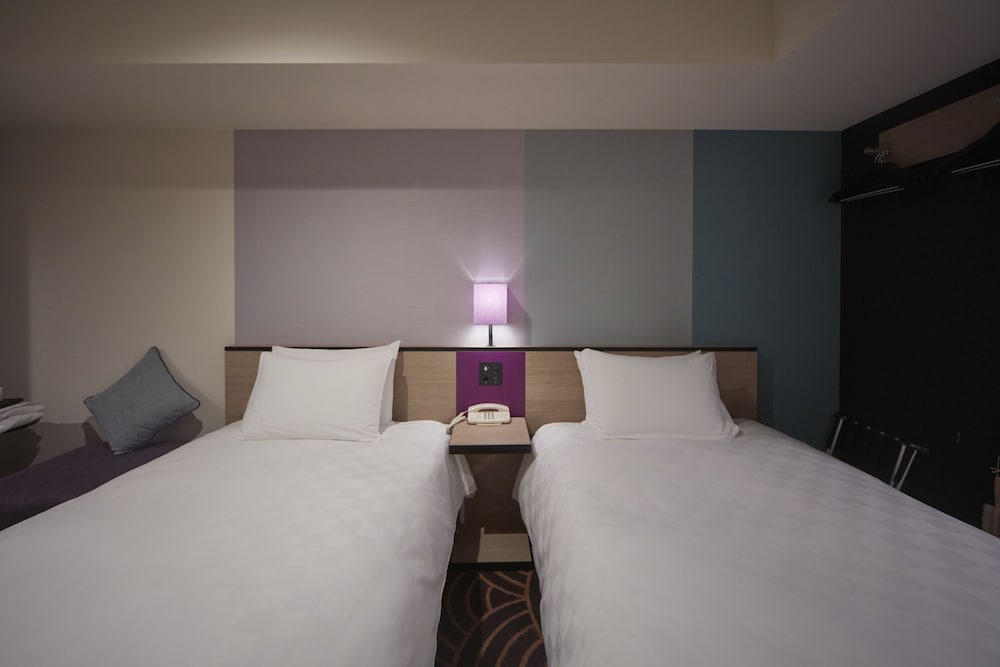 26th-32th ツインルーム禁煙 高層階 客室2 | サンシャインシティプリンスホテル