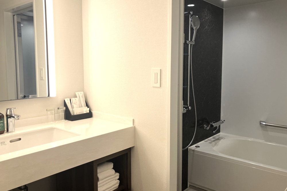 プレミアム ルーム シングルベッド 2 台 客室4 | ANAクラウンプラザホテル札幌 by IHG