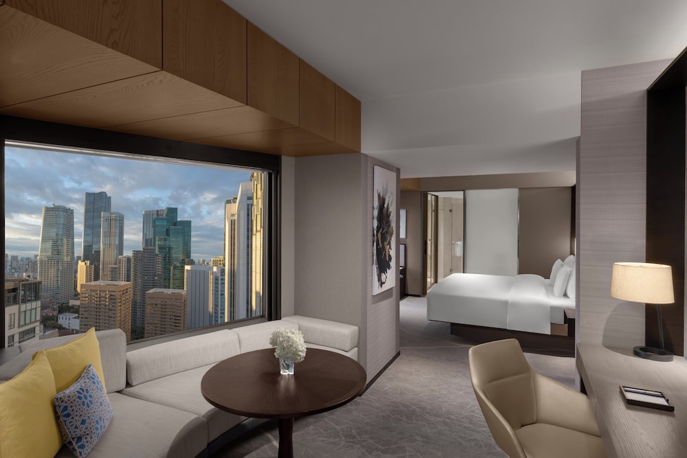 スイート キングベッド 1 台 クラブラウンジ利用可 (Tsuki) 客室4 | ANAインターコンチネンタルホテル東京 by IHG