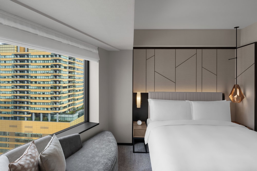 プレミアム ルーム キングベッド 1 台 クラブラウンジ利用可 (Bath) 客室4 | ANAインターコンチネンタルホテル東京 by IHG