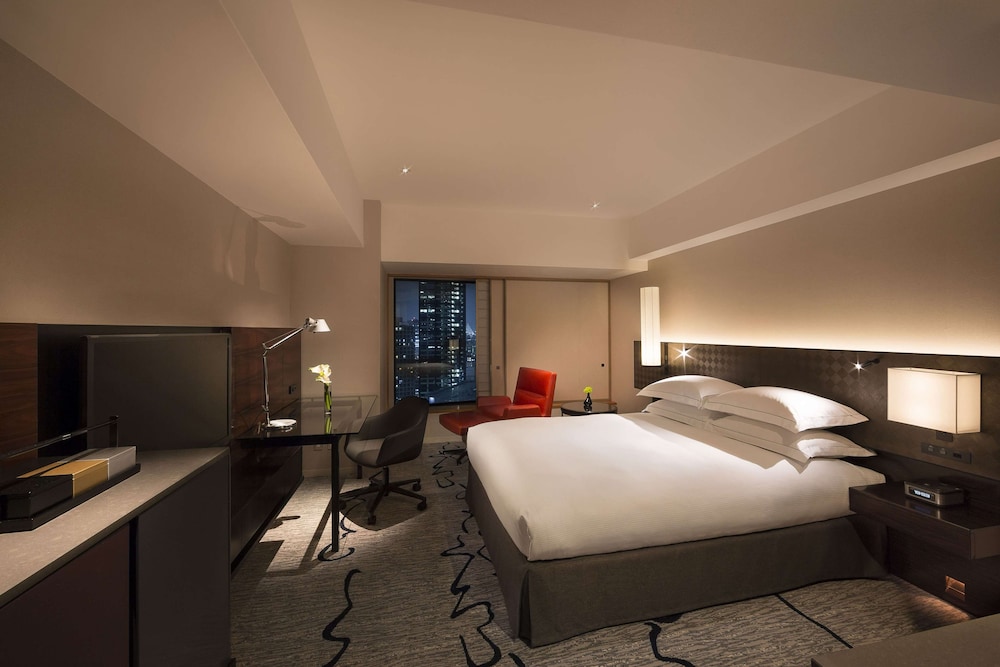 デラックス キング 客室4 | ヒルトン東京