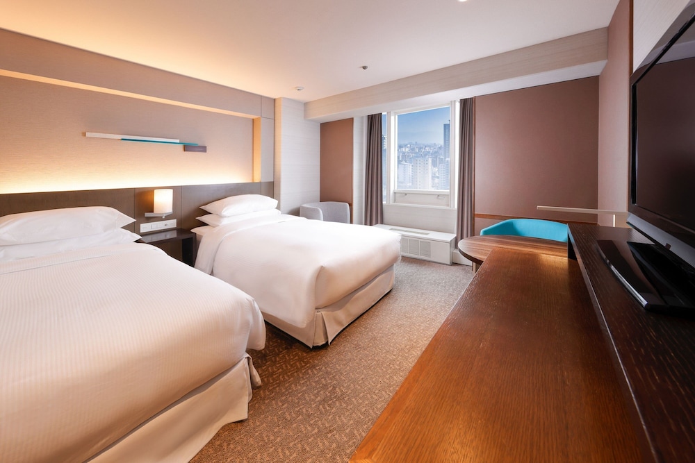 コンフォート ルーム シングルベッド 2 台 | シェラトン都ホテル大阪