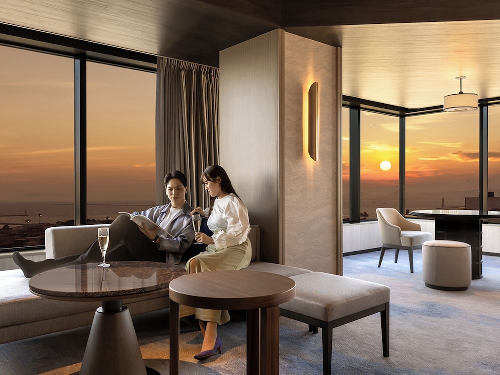 クラブ ツインルーム (Premier) 禁煙 客室1 | グランドプリンスホテル 大阪ベイ