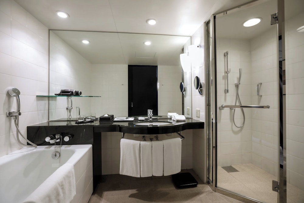 デラックス ツインルーム 禁煙 バスルーム0 | グランドプリンスホテル 大阪ベイ