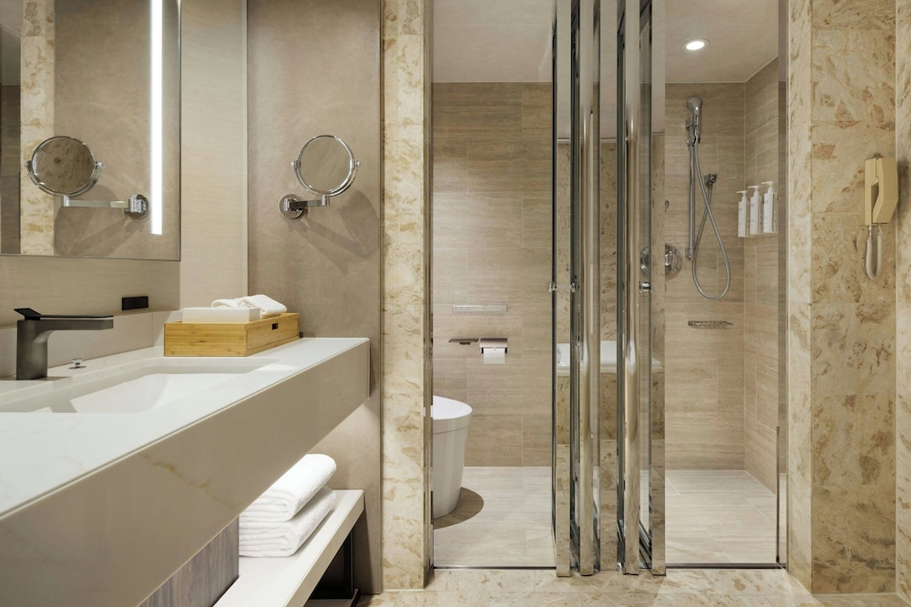 プレミアム スタジオ キングベッド 1 台 バスルーム0 | コートヤード・マリオット銀座東武ホテル