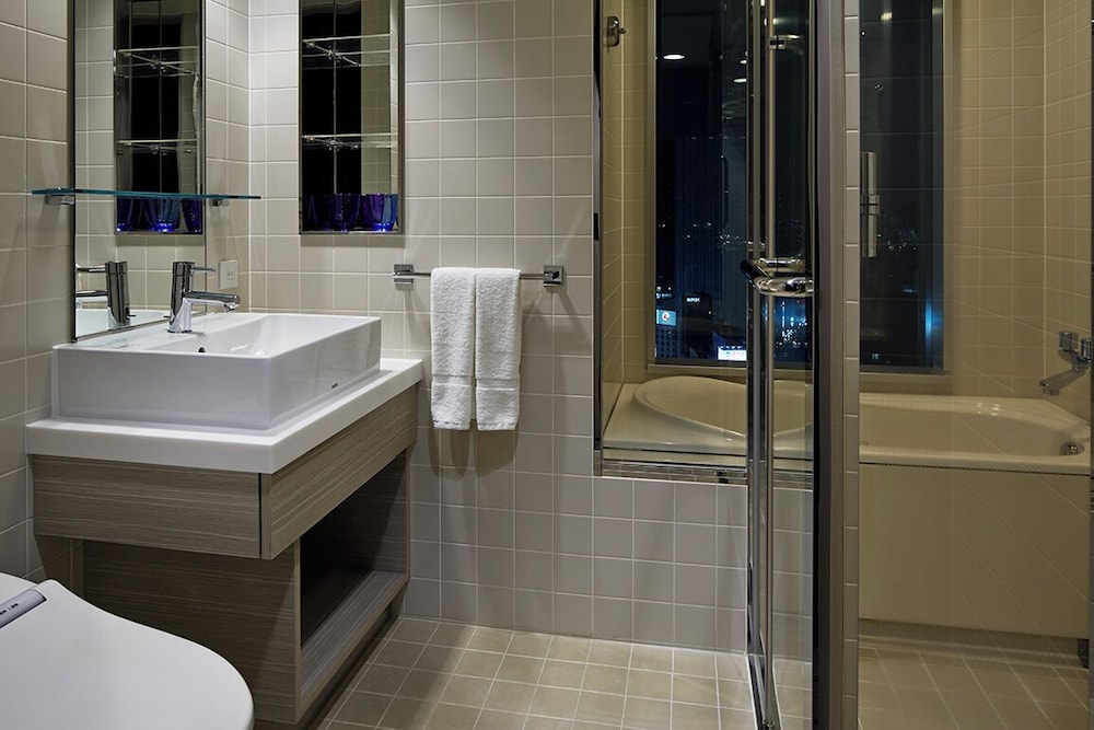 デラックスビューバスツイン (喫煙可) バスルーム1 | 三井ガーデンホテル銀座プレミア