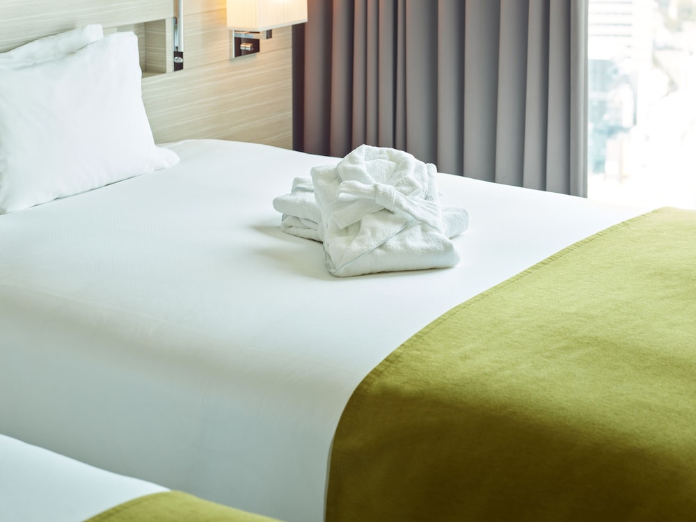 デラックスビューバスツイン (喫煙可) 内装1 | 三井ガーデンホテル銀座プレミア