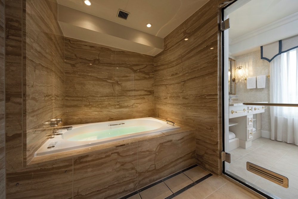 プリンセス スイート 禁煙 (北東向き 和室付き 112平米) バスルーム0 | ホテル日航プリンセス京都