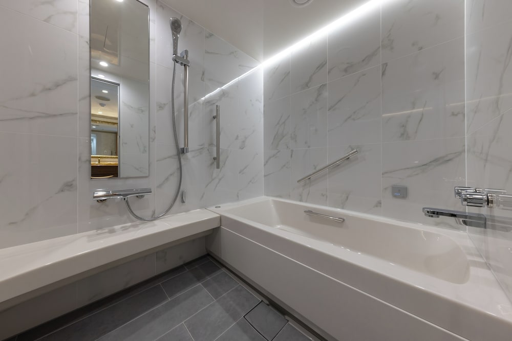 スイート ツイン 禁煙 (西向き 60平米) バスルーム0 | ホテル日航プリンセス京都