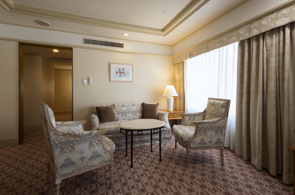 ジュニアスイート ツインルーム(北東側) 禁煙 リビング エリア0 | ホテル日航プリンセス京都