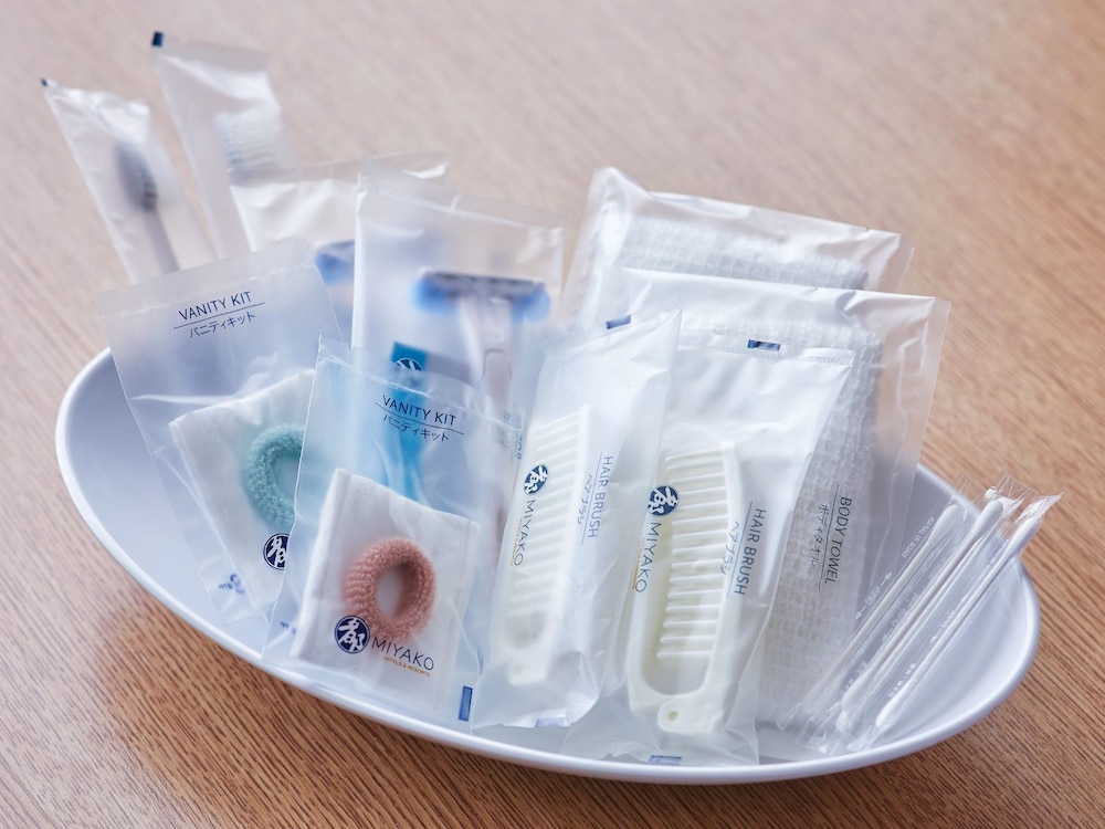 サウスウイング ツインルーム 禁煙 客室の設備とサービス0 | 都ホテル 京都八条