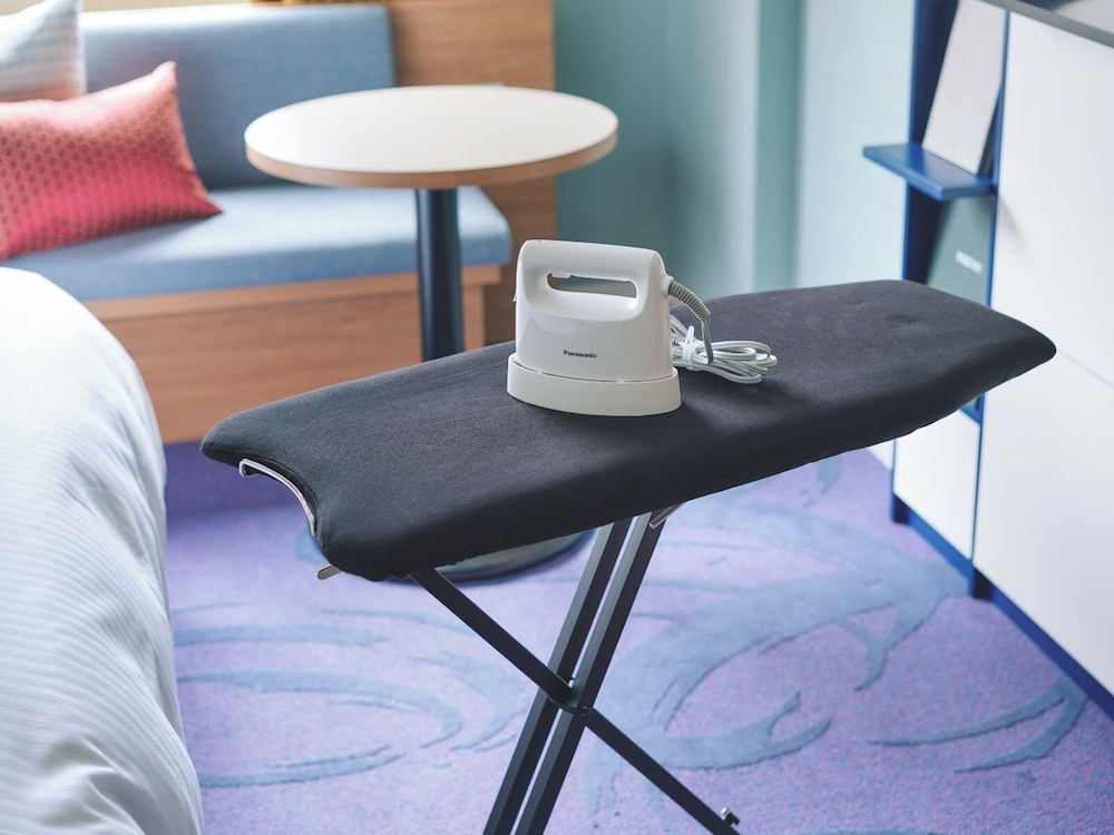 プレミアムフロアツイン 禁煙 アイロン / アイロン台0 | 都ホテル 京都八条