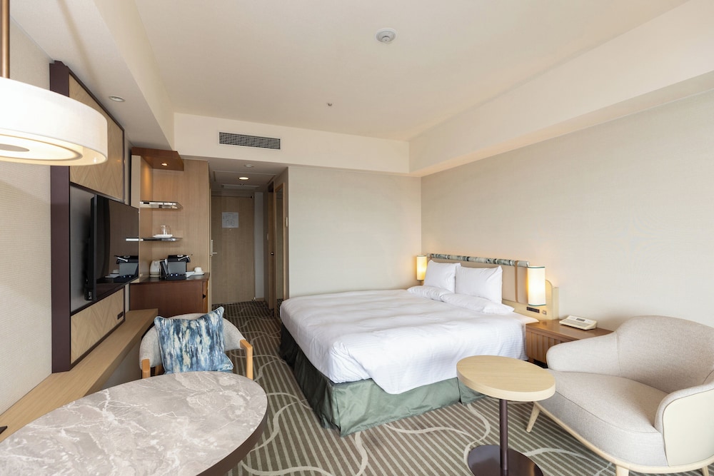 [禁煙] スカイビューフロアスタンダードダブル 28~33階 2名利用 客室5 | ホテルオークラ神戸