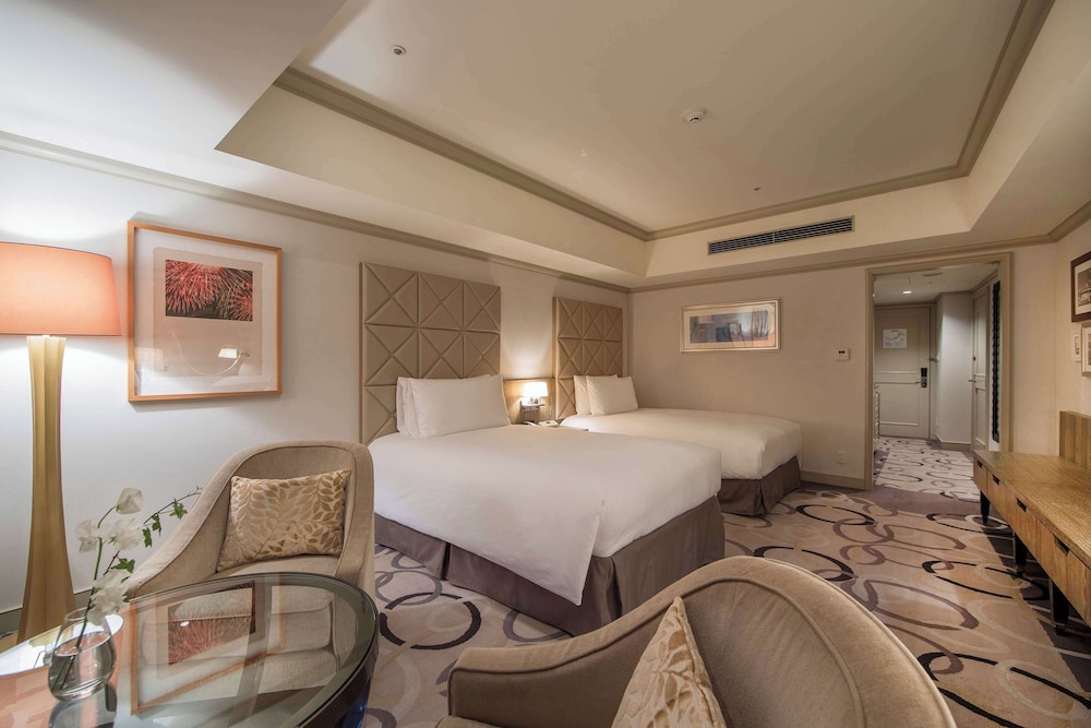 デラックスツインルーム(禁煙・40㎡) リビング エリア0 | ヒルトン東京お台場