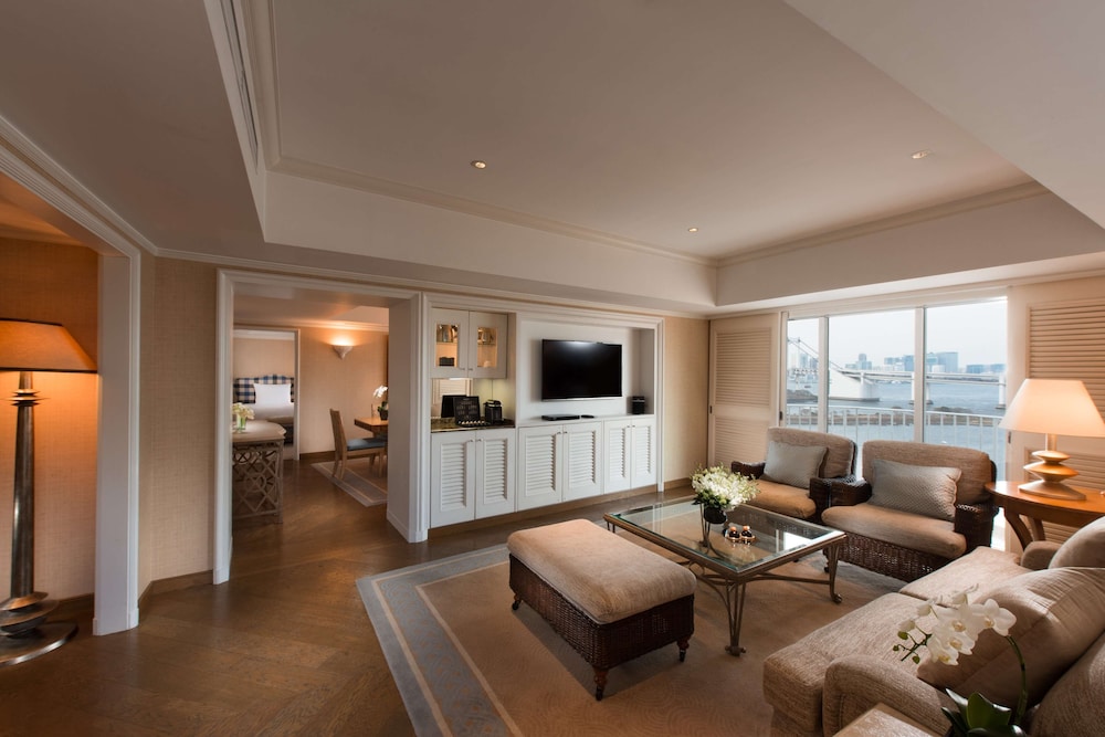 【屋外ジェットバス＆ラウンジ特典付】エグゼクティブテラススイート　ツイン（禁煙・120㎡） 客室6 | ヒルトン東京お台場