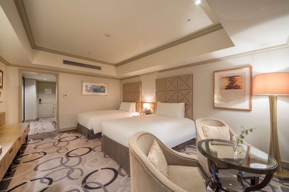 【レインボーブリッジ側】スーペリアデラックス ツインルーム(禁煙・40㎡) 客室3 | ヒルトン東京お台場