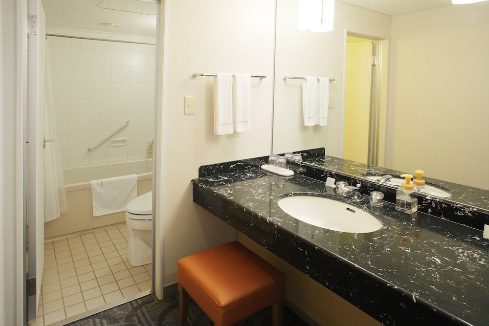 ツイン 喫煙(スタンダードフロア) バスルームの設備0 | 札幌エクセルホテル東急