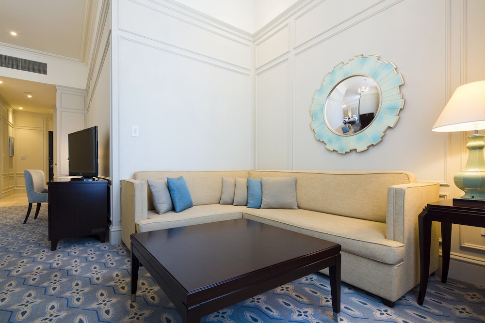 ジュニアスイートキング 禁煙 客室2 | 東京ステーションホテル