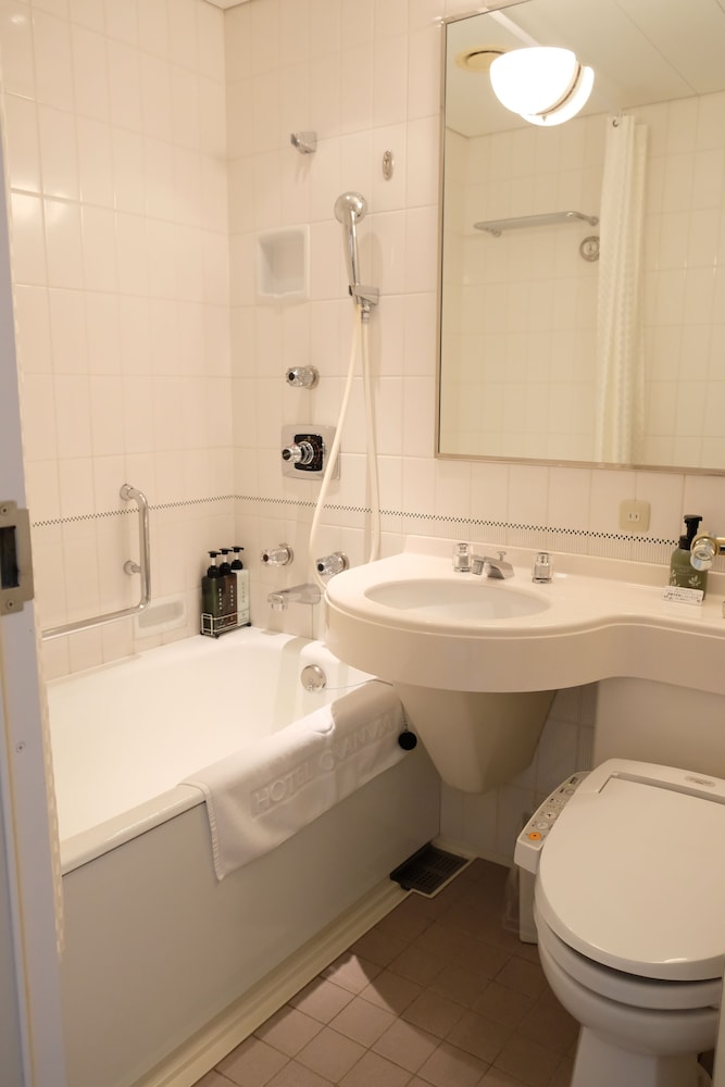 セミダブルルーム 2名様用 (喫煙可) バスルーム0 | ホテルグランヴィア 岡山