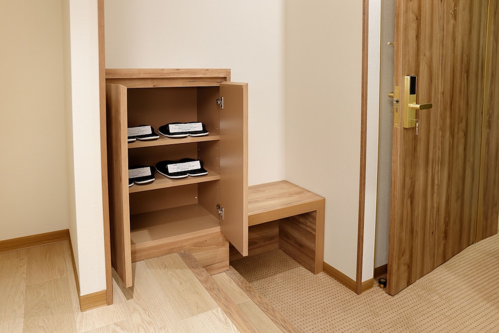 ファミリーデラックスルーム 禁煙 (4名利用) 客室3 | ホテルグランヴィア 岡山