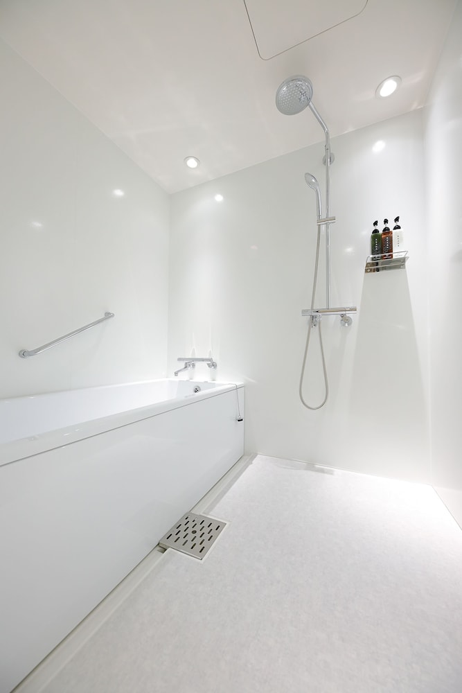 ファミリーデラックスルーム 禁煙 (4名利用) バスルーム0 | ホテルグランヴィア 岡山