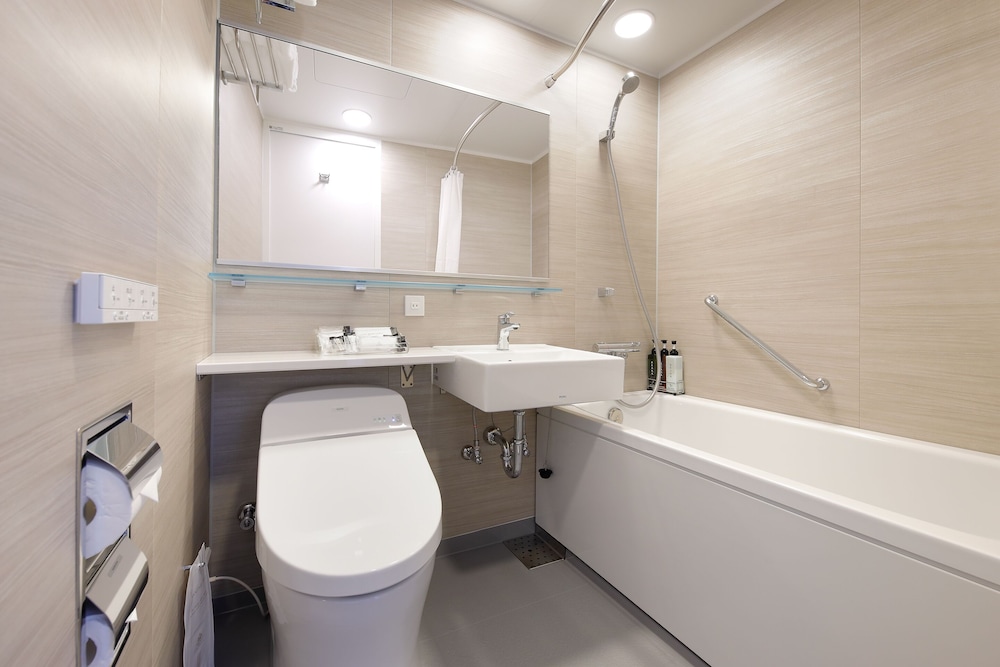 エコノミーツインルーム 禁煙 (2名利用) バスルーム0 | ホテルグランヴィア 岡山