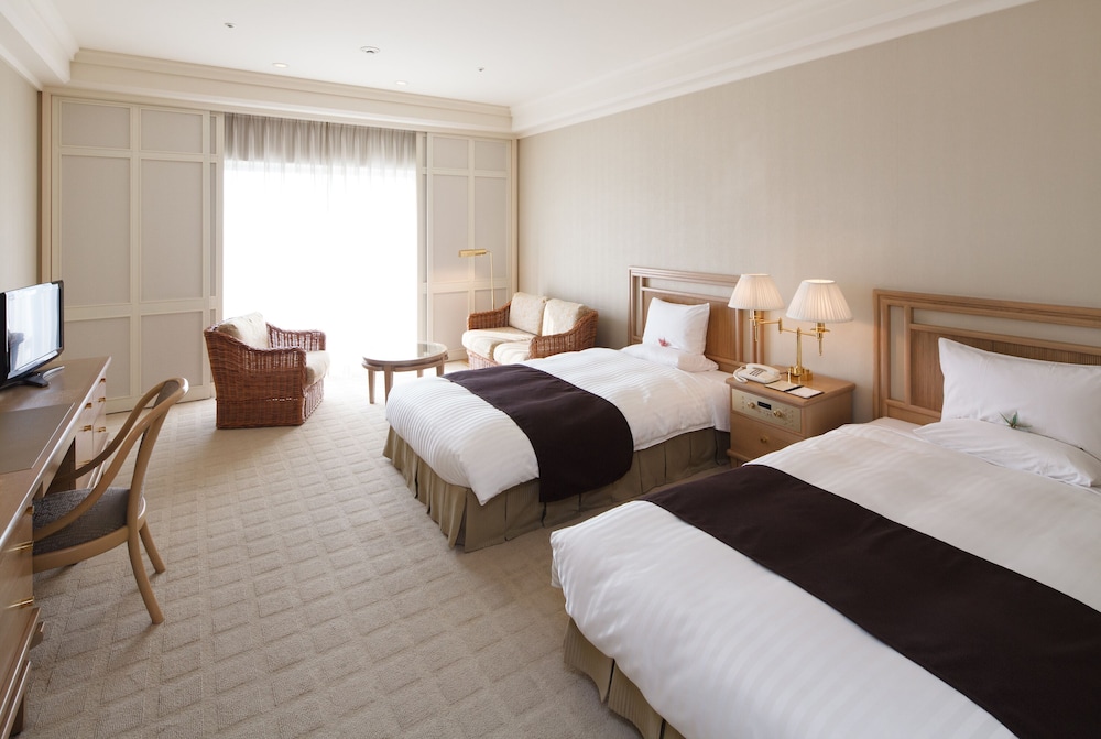 スーペリアツインルーム（大人3名時、エキストラベッド1台追加）　喫煙可 | オークラアカデミアパークホテル