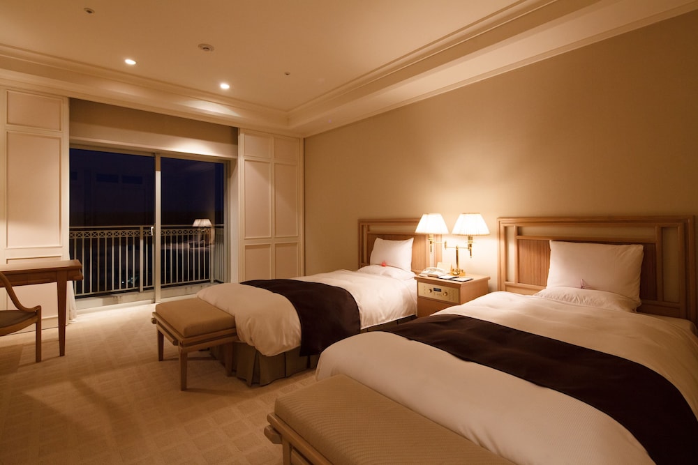 デラックス ツインルーム 禁煙 | オークラアカデミアパークホテル