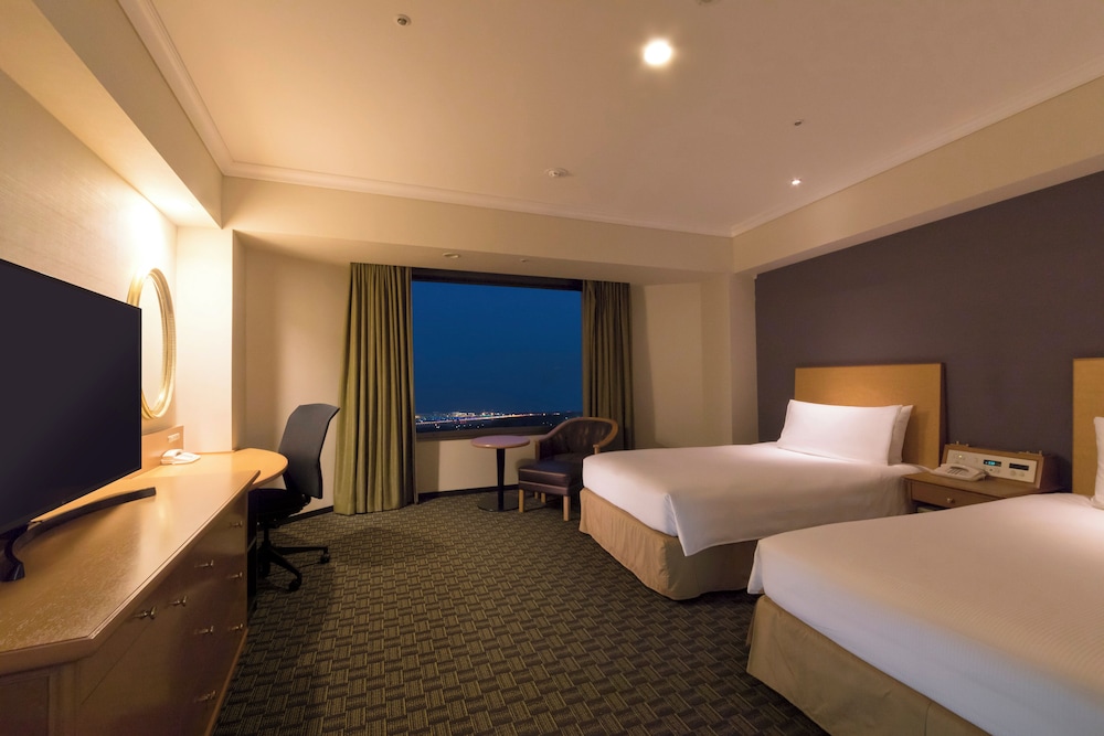 デラックスプラスツインルーム 客室2 | ヒルトン成田