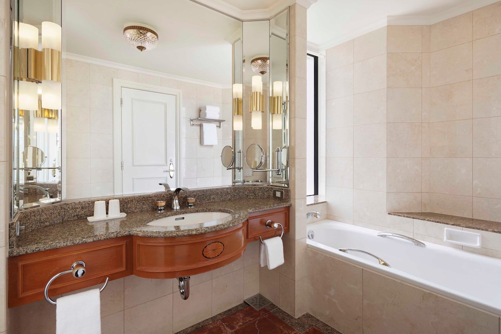 ジュニア スイート シングルベッド 2 台 禁煙 バスルーム0 | 名古屋マリオットアソシアホテル