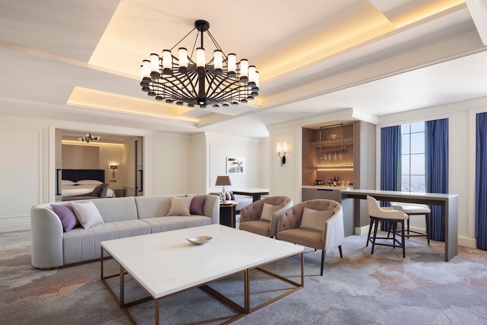 シグネチャー スイート キングベッド 1 台 禁煙 | 名古屋マリオットアソシアホテル