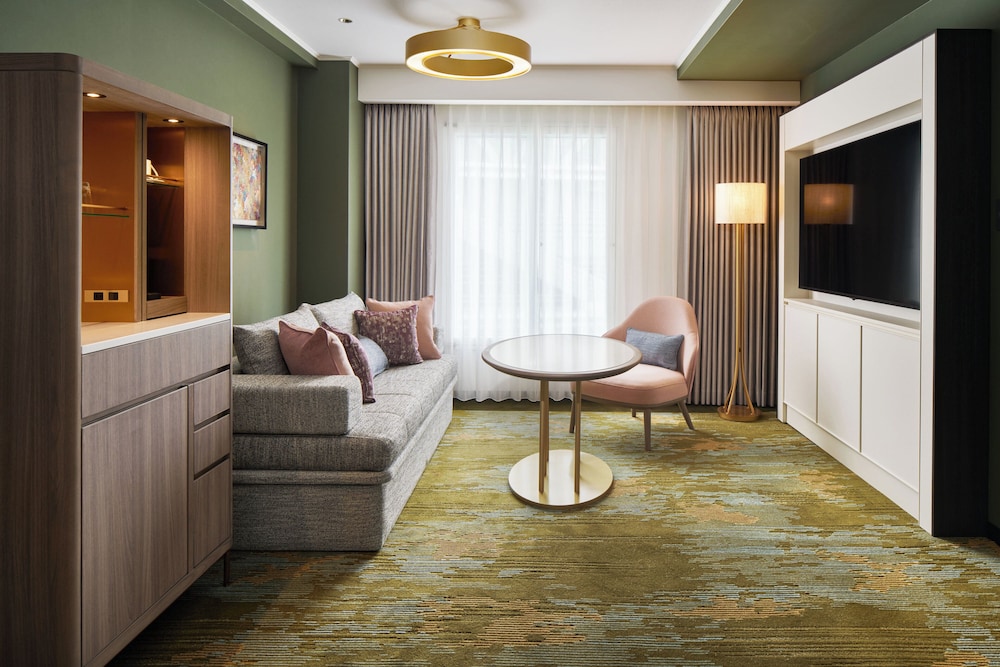 スイート キングベッド 1 台 客室3 | リーガロイヤルホテル大阪 ヴィニェット コレクション by IHG