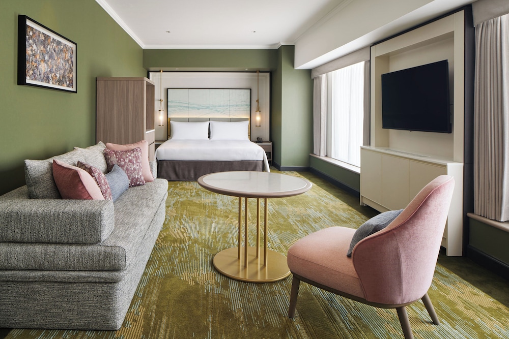 スイート キングベッド 1 台 コーナー | リーガロイヤルホテル大阪 ヴィニェット コレクション by IHG