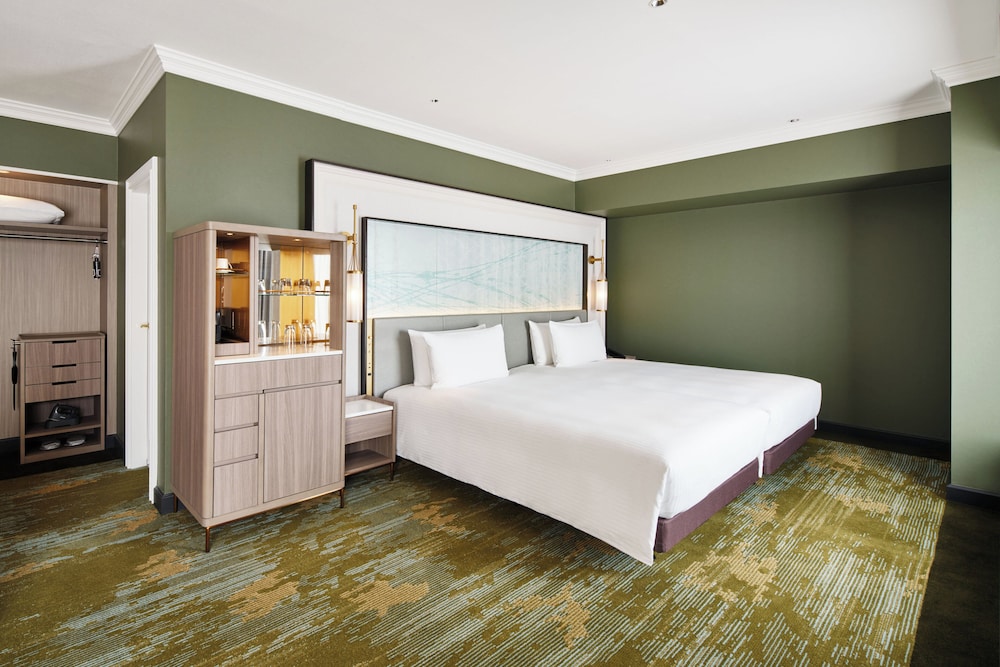 スイート シングルベッド 2 台 クラブラウンジ利用可 | リーガロイヤルホテル大阪 ヴィニェット コレクション by IHG