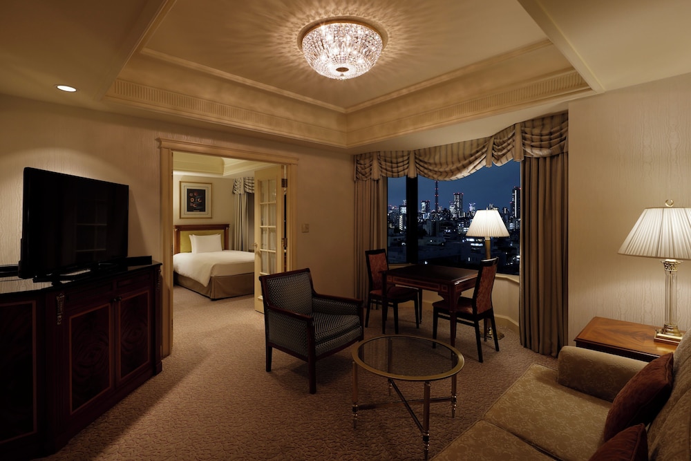 ジュニアスイートツインルーム, 禁煙 (extra beds for person over age of 4) | リーガロイヤルホテル 東京