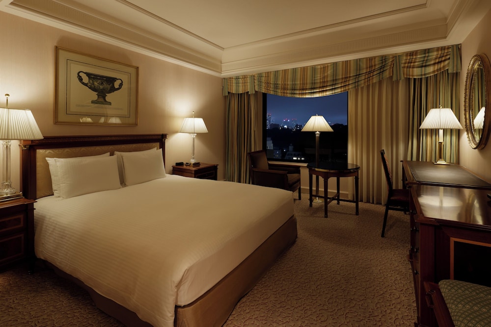 デラックス ダブルルーム 禁煙 | リーガロイヤルホテル 東京
