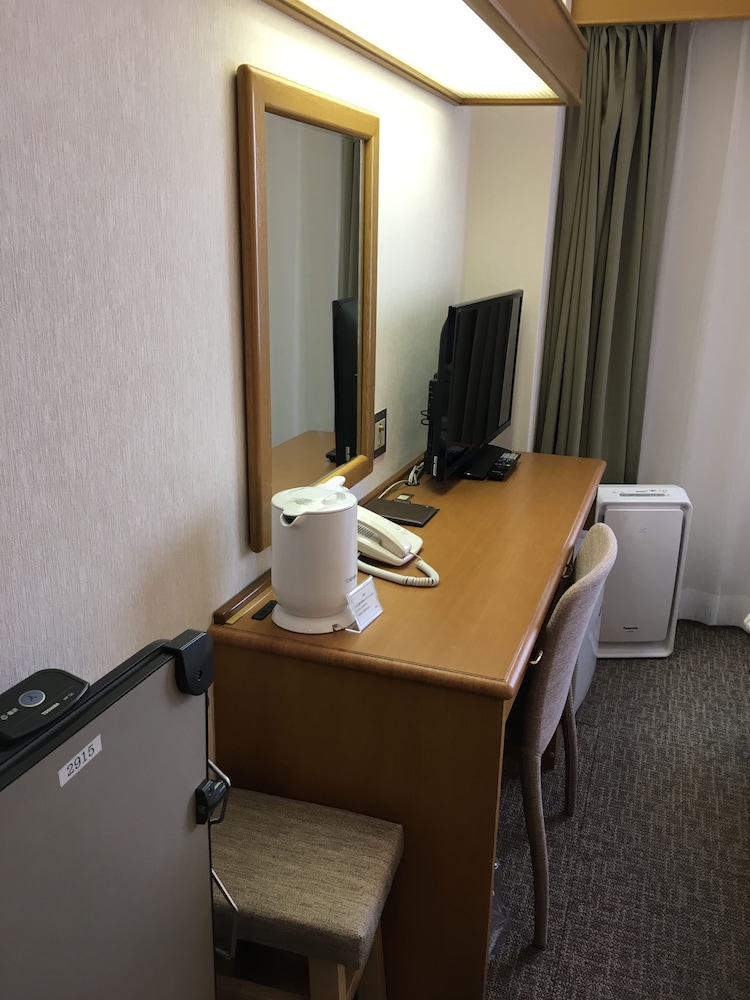 (135cmベッド1台) 14sqm セミダブルルーム 禁煙 客室2 | 第一イン池袋