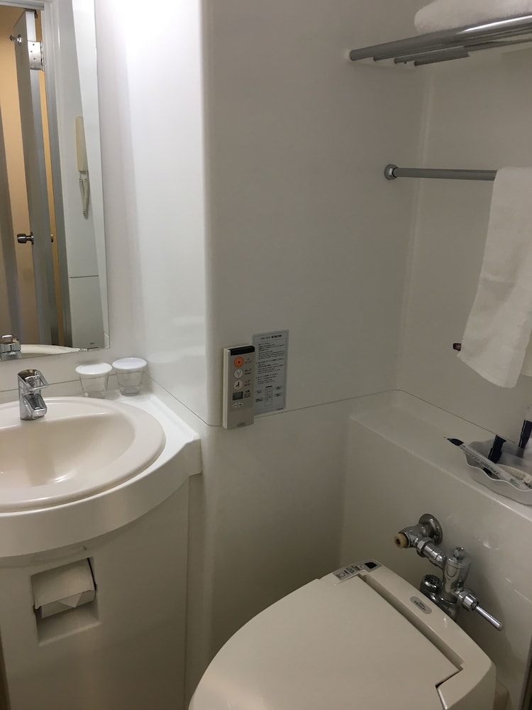 (135cmベッド1台) 14sqm セミダブルルーム 禁煙 バスルーム1 | 第一イン池袋