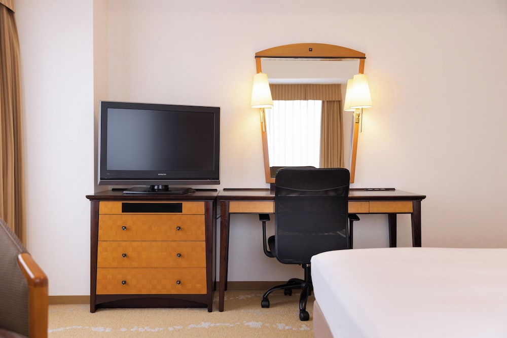 プレミアム ルーム ベッド (複数台) 客室3 | ANAクラウンプラザホテル富山 by IHG