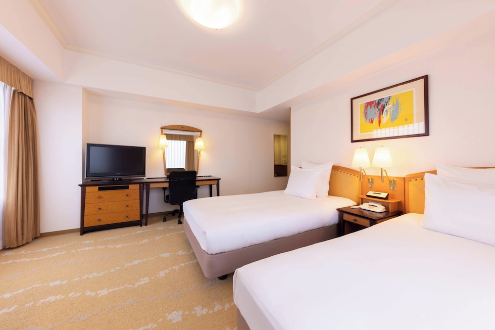 プレミアム ルーム ベッド (複数台) 客室2 | ANAクラウンプラザホテル富山 by IHG