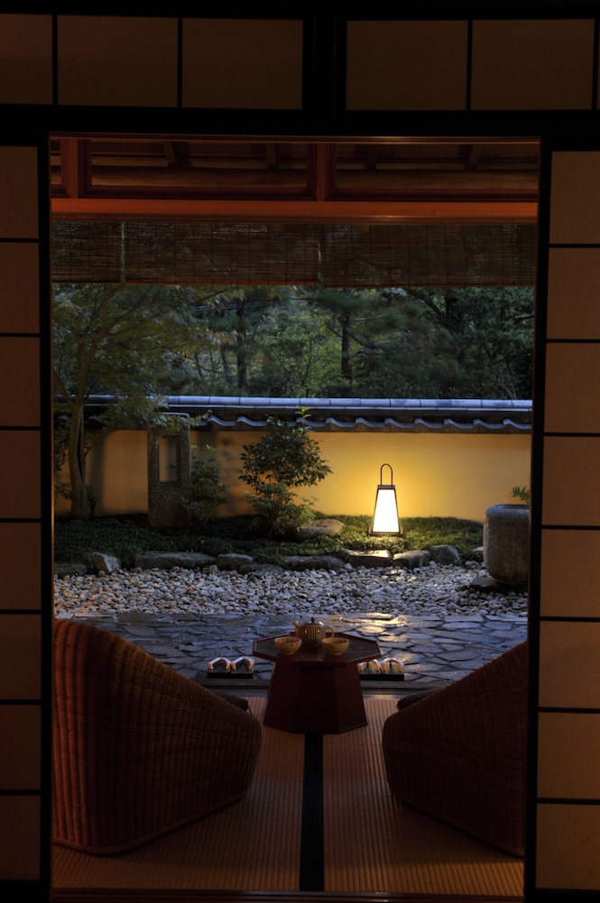 スタンダード客室 Aタイプ 禁煙 部屋からの景観0 | 強羅花壇