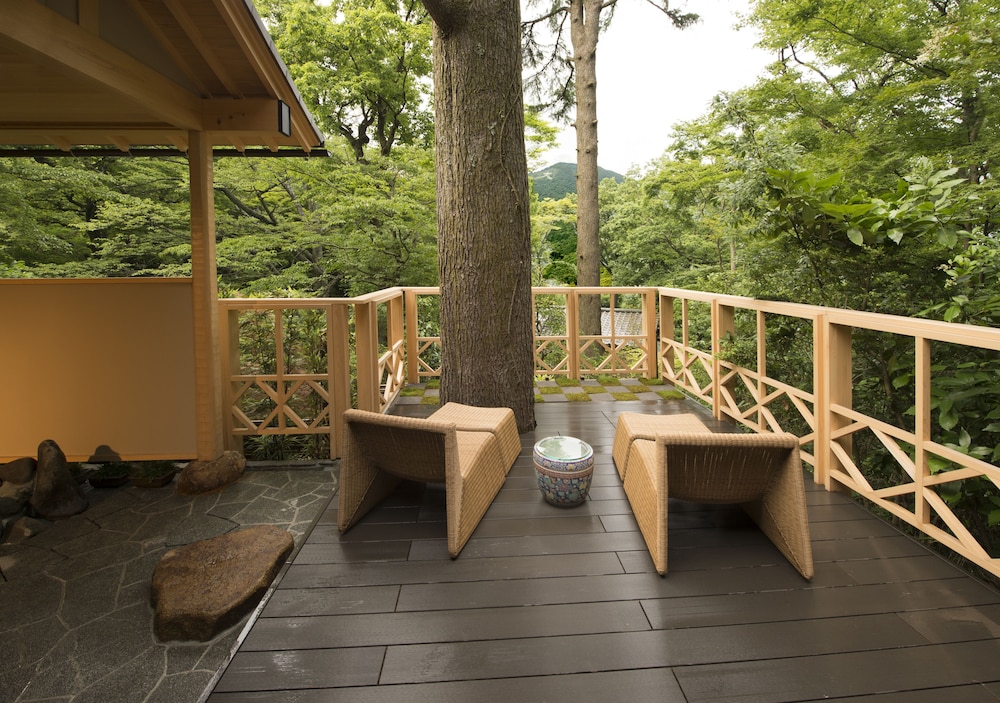 離れ客室 名月 禁煙 バルコニーからの眺望0 | 強羅花壇