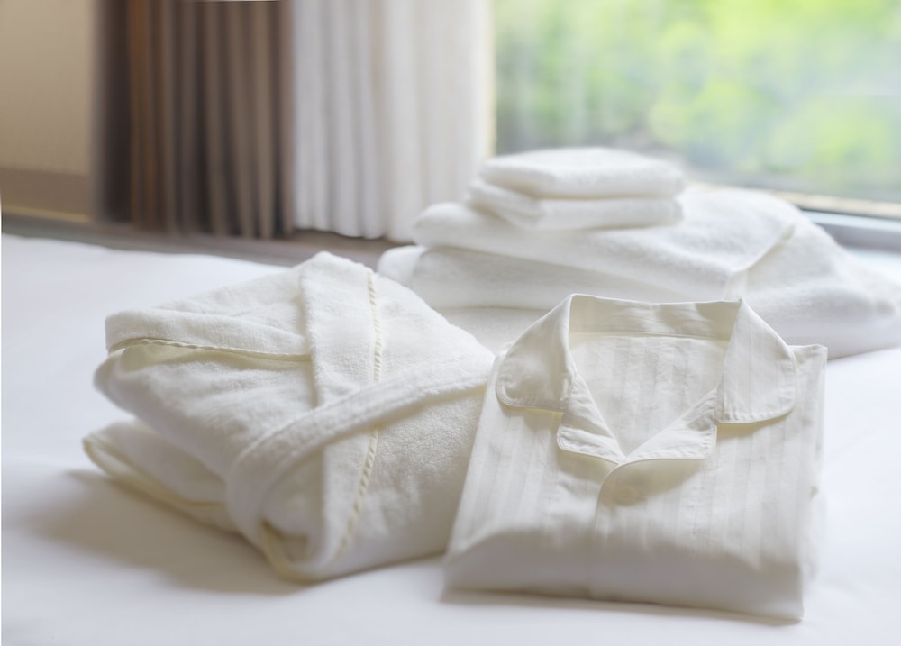 クラシック プレミアムダブル 禁煙 バスルームの設備0 | 名古屋観光ホテル