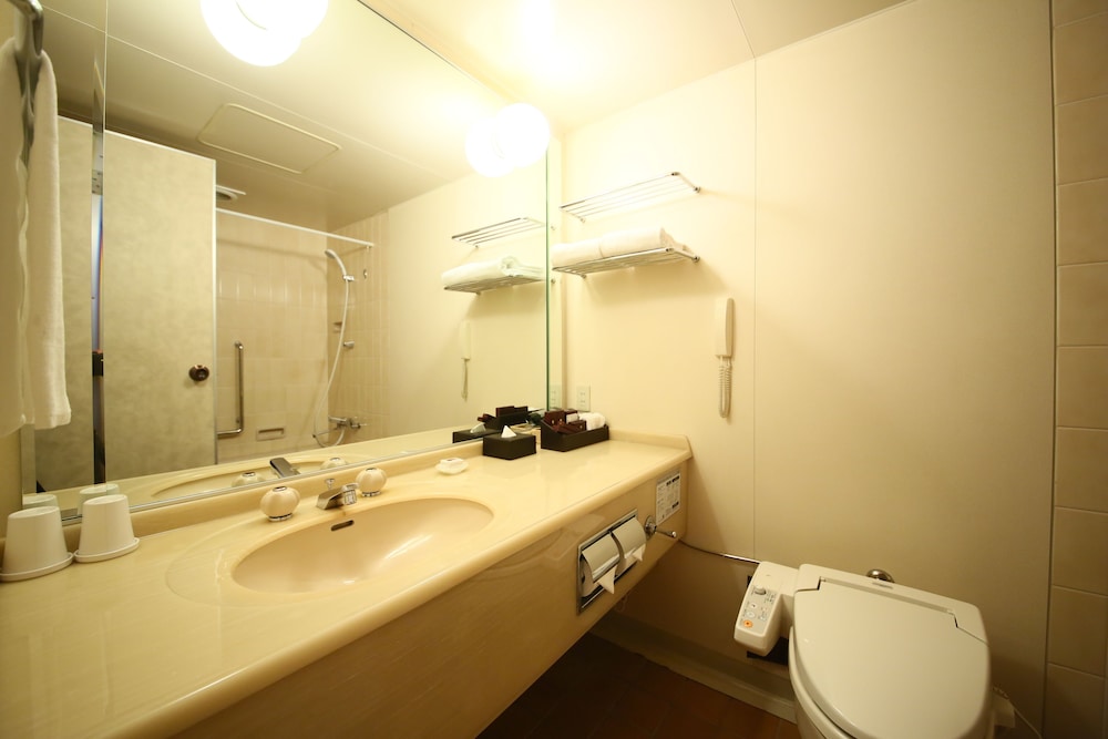 新館スタンダードツイン 禁煙 バスルーム0 | 奈良ホテル